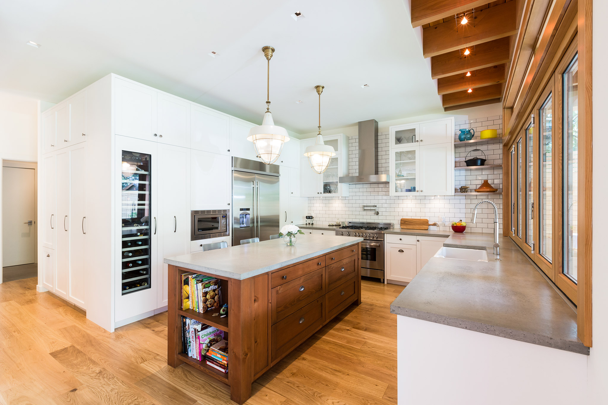 north-vancouver-interior-modern-kitchen-designer-winton-1 | Synthesis
